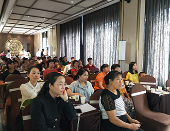 一璽家風(fēng)，蘊(yùn)意傳承|家風(fēng)講壇圓滿落幕